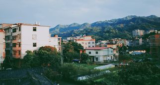 創(chuàng)文明城市，深入推進(jìn)城鄉(xiāng)生活垃圾治理助力文明城市建設(shè)